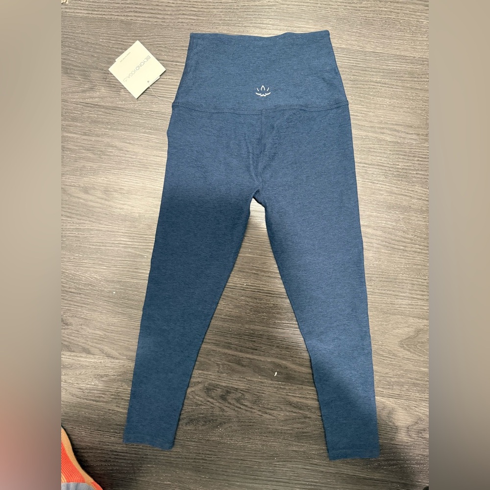 Yoga leggings ( beyond)